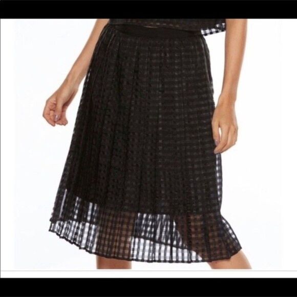Elle Black Pleated Layered Sheer Checkered Overlay Midi Skirt Size 8 Medium - Picture 1 of 7